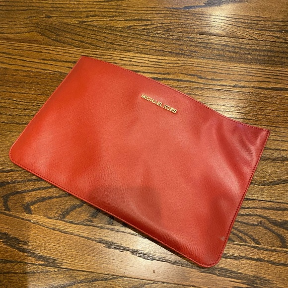 Michael Kors tablet case - Picture 9 of 10